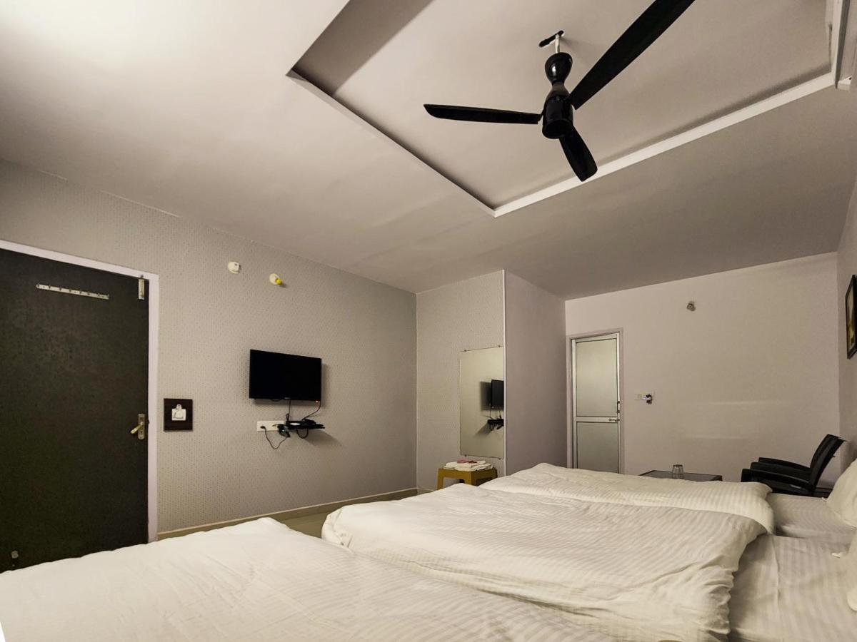 Shivani Inn Hotel & Banquet Seoni  Εξωτερικό φωτογραφία